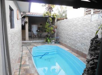 Casa · 280m² · 3 Quartos · 2 Vagas · Casa Em Guanabara, Araçatuba/sp de 280 m² 3 Quartos À Venda por R$490.000