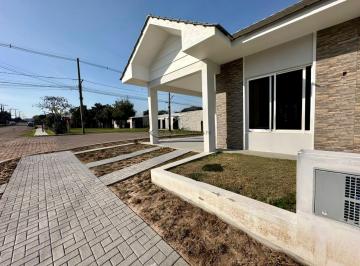 Casa · 70m² · 2 Quartos · 2 Vagas · Geminado de Esquina Em Vera Cruz