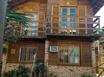 Casa · 192m² · 4 Quartos · 2 Vagas · Casa À Venda - Em Progresso