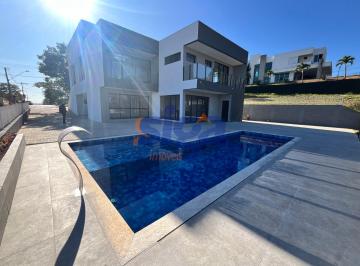Casa · 392m² · 4 Quartos · 2 Vagas · Elegância E Conforto Casa Alto Padrão