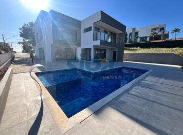 Casa · 392m² · 4 Quartos · 2 Vagas · Elegância E Conforto Casa Alto Padrão