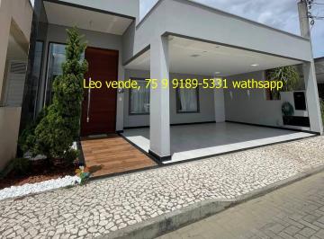 Casa de 3 quartos, Feira de Santana · Leo Vende, Bairro Sim, 3\4 C 1 Suíte, Closet. Mobiliada