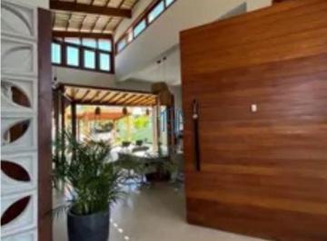 Casa · 250m² · 3 Quartos · 4 Vagas · Casa Alto Padrão/ Casa a Venda Em Pipa/ Casa a Venda Condominio/