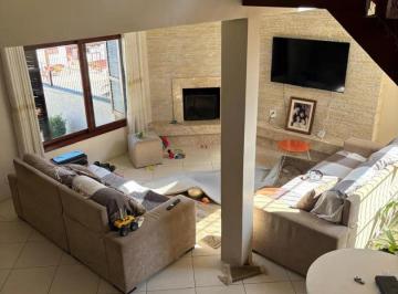 Casa · 309m² · 3 Quartos · 4 Vagas · Excelente Residência Semimobiliada, Com 309 m² Privativos, Localizada No Bairro Colina Sorriso