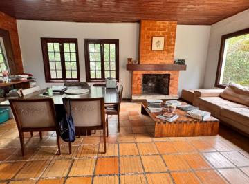 Casa · 260m² · 4 Quartos · 8 Vagas · Casa Em Jardim Colibri, Cotia/sp de 260 m² 4 Quartos À Venda por R$950.000