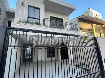 Casa · 160m² · 3 Quartos · 2 Vagas · Grandjean - Sobrado a Venda Com 3 Quartos, Sendo 3 Suítes, 2 Vagas No Centro de Itajaí - Sc.