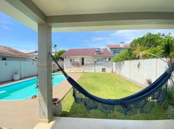 Casa · 140m² · 3 Quartos · 2 Vagas · Casa Com Piscina Em Lajeado