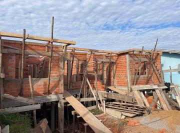 Casa · 55m² · 2 Quartos · 1 Vaga · Geminado Em Construção Na João Alves!