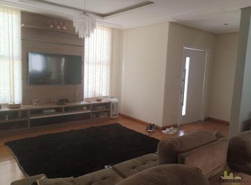 Casa · 1000m² · 3 Quartos · 3 Vagas · Sobrado Em Terras de Santa Helena, Jacareí/sp de 0 m² 3 Quartos À Venda por R$1.600.000