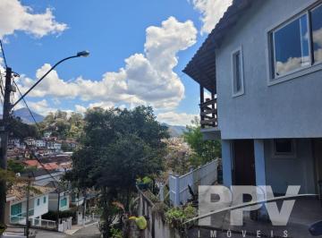 Casa · 370m² · 2 Quartos · 3 Vagas · Casa Em Tijuca, Teresópolis/rj de 370 m² 2 Quartos À Venda por R$590.000