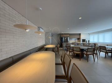 Apartamento · 74m² · 2 Quartos · 1 Vaga · Ed Villa Montese - Apartamento 2 Dorm (1 Suite) 110 m² 1 Vaga Centro