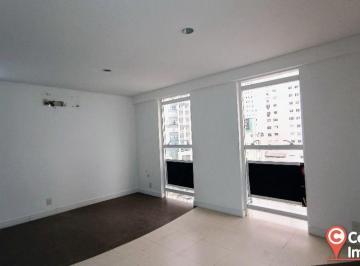 Comercial · 74m² · 1 Vaga · Sala Em Pioneiros, Balneário Camboriú/sc de 74 m² À Venda por R$935.000ou Para Locação R$6.900