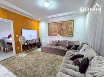 8d675d2e41465d75d397725441f8aedf.jpg · Casa Com 3 Dormitórios, 230 m² - Venda por R$700.000ou Aluguel por R$3.539,78/mês - Vila Santa