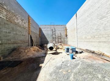 Comercial · 250m² · Galpão Comercial de 200 m² Com 02 Banheiros Para Locação - Parque São Sebastião