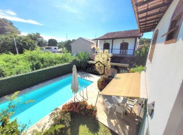 Casa · 216m² · 4 Quartos · 2 Vagas · Casa Em Maria Paula