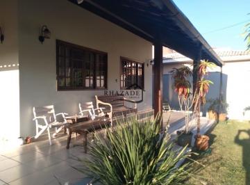 Casa · 254m² · 3 Quartos · 2 Vagas · Casa No Condomínio Helena Varella 2 – Maricá (Bairro Flamengo).