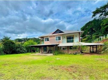 Casa · 500m² · 7 Quartos · 10 Vagas · Casa Em Sebastiana, Teresópolis/rj de 500 m² 7 Quartos À Venda por R$1.490.000