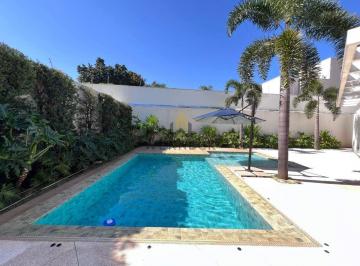 Casa · 560m² · 4 Quartos · 4 Vagas · Casa de Alto Padrão - Jardim Canadá