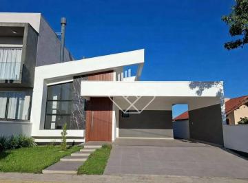 e06b38259b4d7bbca67f23d2bf5f2ccc.jpg · Casa de Alto Padrão, Com Lareira E Churrasqueira: o Seu Novo Lar Espera por Você!