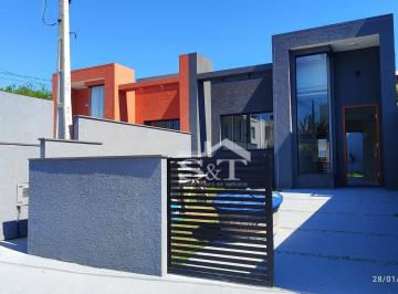 5545417d868f9eaa4ccaf9d2cd97e35a.jpg · Casa Com 2 Dormitórios À Venda por R$450.000 - São João Do Rio Vermelho - Florianópolis/sc.