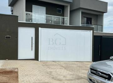 Casa · 148m² · 3 Quartos · 2 Vagas · Casas Padrão Em Poços de Caldas