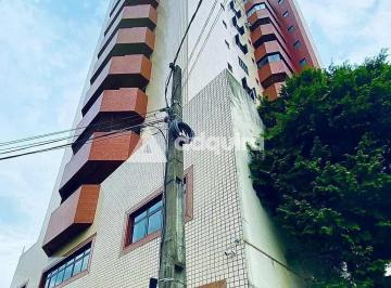 Apartamento · 138m² · 3 Quartos · 1 Vaga · Apartamento Em Centro, Ponta Grossa/pr de 138 m² 3 Quartos À Venda por R$620.000