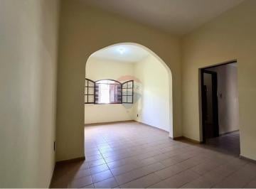 Casa · 150m² · 3 Quartos · 2 Vagas · Casa Linear 3 Qtos No Centro de Olaria – Versátil Para Moradia Ou Comércio