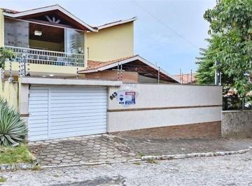 Casa · 247m² · 5 Quartos · 4 Vagas · Casa Á Venda No Bairro Da Prata Com 5 Quartos Sendo 2 Suítes