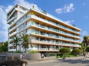 Apartamento · 214m² · 3 Quartos · 2 Vagas · Beach House Com 214 m² Alto Padrão a 40 m Do Mar. 3quartos (2 Suítes) À Venda Em Camboinha / Poço - en