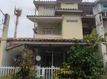 Casa · 160m² · 4 Quartos · Casa Triplex, Nascente, 4/4 Suítes, Para Venda No Bairro Stella Maris, Localizado Na Cidade de Salva