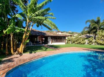 .jpg+2022-08-11 · Casa Em Condomínio Pé Na Areia Com Acesso Para Duas Das Praias