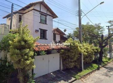 b397882b6515379eb735c06e3e8c189d.jpg · Casa Com 3 Quartos À Venda, 249 m² por R$1.200.000 - Piratininga - Niterói/rj