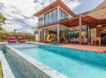 Casa · 385m² · 5 Quartos · 4 Vagas · Casa À Venda No Bairro Praia Do Forte - Mata de São João/ba