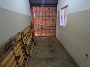 Comercial · 649m² · 4 Vagas · Galpão de 646 m² Com Área de Carga E Descarga Para Locação - Jardim Salgado Filho