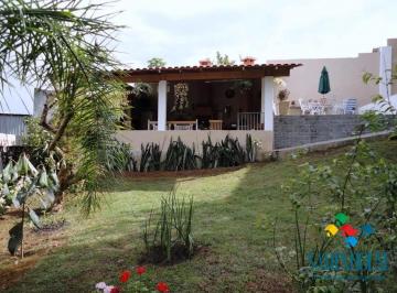 Casa · 315m² · 3 Quartos · 2 Vagas · Casa Para Venda Super Charmosa 315 de Área Construida