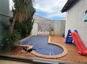 Casa · 346m² · 3 Quartos · 2 Vagas · Casa Em Condomínio Com 3 Suítes Disponível Para Venda No Bairro Jardim Inconfidência Em Uberlândia