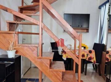 ee4aa44a941b118d13b806c79ef227ba.jpg · Cobertura Com 2 Dormitórios, 70 m² - Venda por R$330.000ou Aluguel por R$2.860,00/mês - Centro