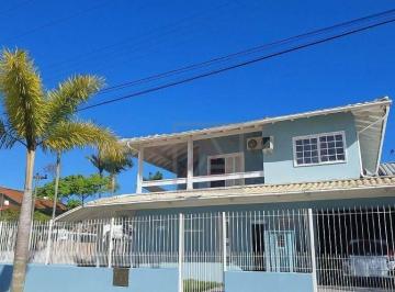 b313a028d192ff7e5b7043a6b83791bc.jpg · Casa Com 6 Quartos, Sendo 1 Suíte À Venda, 277 m² por R$1.970.000 - Daniela - Florianópolis/sc