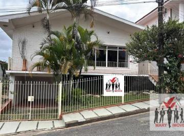 Casa · 200m² · 3 Quartos · 2 Vagas · Casa À Venda Em Poços de Caldas/mg