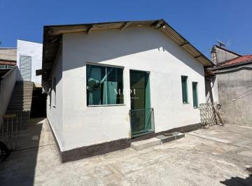 Casa · 100m² · 3 Quartos · 1 Vaga · Casa Térrea – Barcelona - Oportunidade