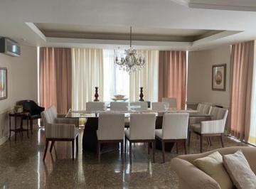 Apartamento · 300m² · 4 Quartos · 5 Vagas · Apartamento Luxo Em Centro - Marília