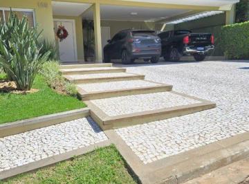 Apartamento · 350m² · 4 Quartos · 4 Vagas · Apartamento Em Marília