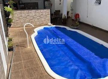 NULL · Casa Residencia Com 3 Quarto Sendo 1 Suíte L Disponível Para Venda No Bairro Granada Em Uberlândia - m