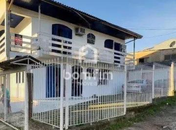 Casa · 236m² · 3 Quartos · 4 Vagas · Casa Em São José, Porto Alegre/rs de 236 m² 3 Quartos À Venda por R$477.000