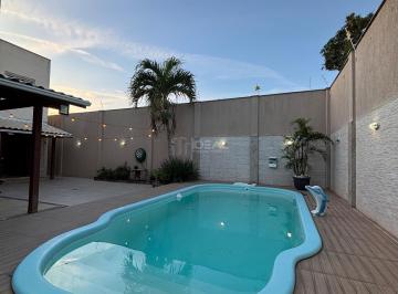 Casa · 352m² · 4 Quartos · 2 Vagas · Encante - Se Com Esta Belíssima Casa Duplex