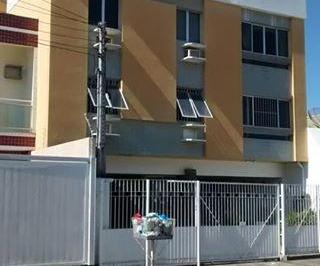 Apartamento · 99m² · 2 Quartos · 1 Vaga · Apartamento Em Parque Califórnia - Campos Dos Goytacazes