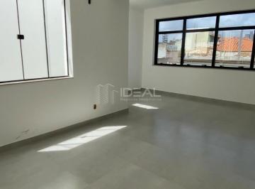 Comercial · 330m² · 5 Quartos · Prédio Inteiro Em Centro - Campos Dos Goytacazes