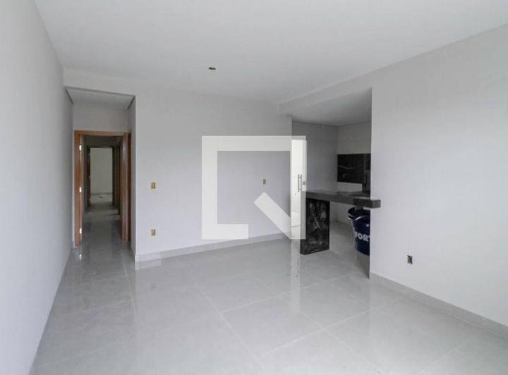 Casa À Venda - Nacional, 3 Quartos, 128 m² - Contagem