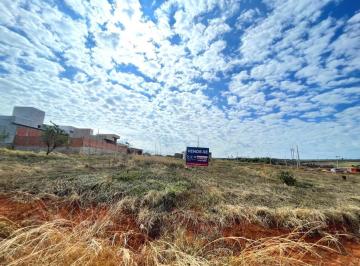 Foto 01 · Excelente Lote No Bairro Morada Nova Em Patrocínio - Mg.