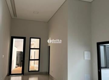 Casa · 150m² · 3 Quartos · 2 Vagas · Casa Residencial Com 3 Quartos Sendo 1 Suíte Disponível Para Venda No Bairro Novo Mundo Em Uberlândi